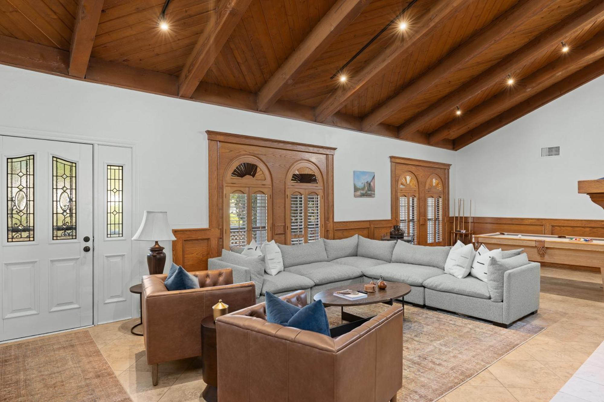 Welcome To Your Serene Getaway Holiday home Scottsdale